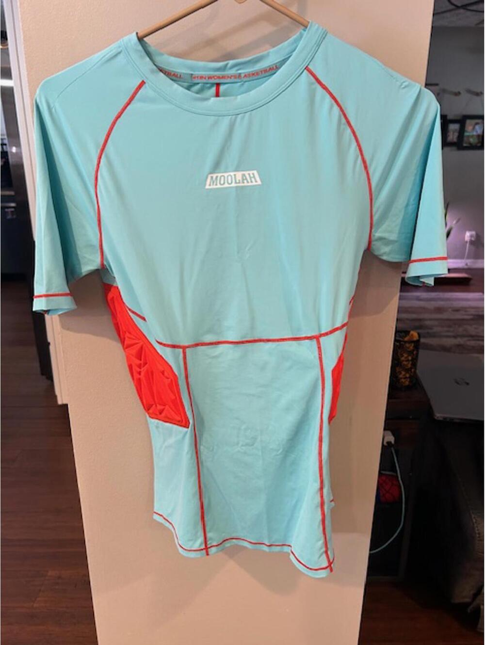 Women's compression shirt